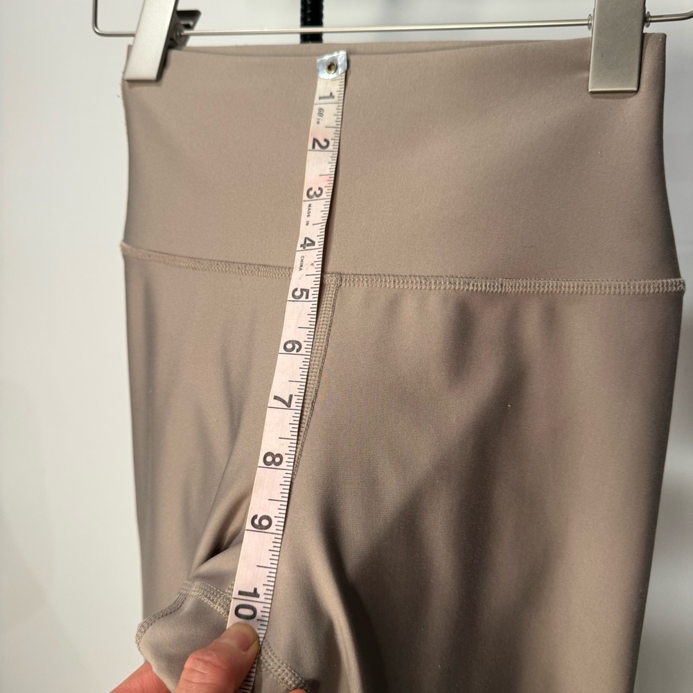 ALO Yoga Women's High-Waist Airlift Legging Gravel Neutral Tan Taupe Size Small - Picture 11 of 11